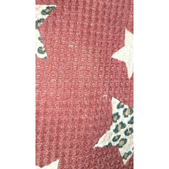 Southern Stitch 3/4 Sleeve Waffle Knit Top with Stars- Size M - Picture 6 of 8